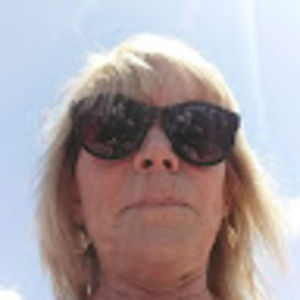 Meet your Posher, Sissy